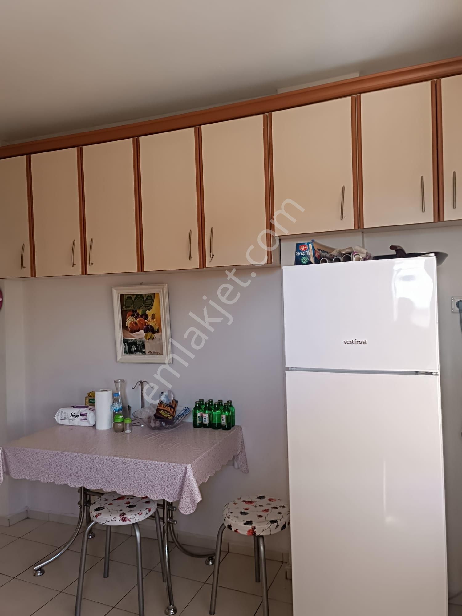 İzmir Karşıyakada Merkezi Konumda Ferah Satılık Daire - Görsel 15