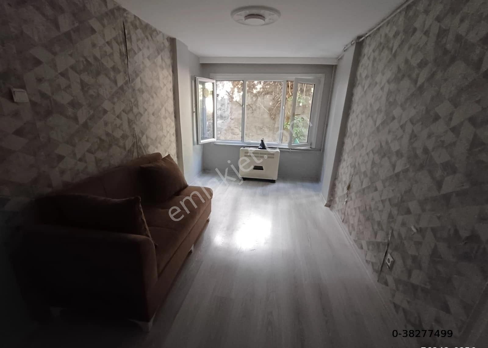 Fatih Koca Mustafapaşa Mah. Samatyada 2+1 65m² Arkacephe İskanlı Satılık Daire Osmanlı Emlak - Görsel 3
