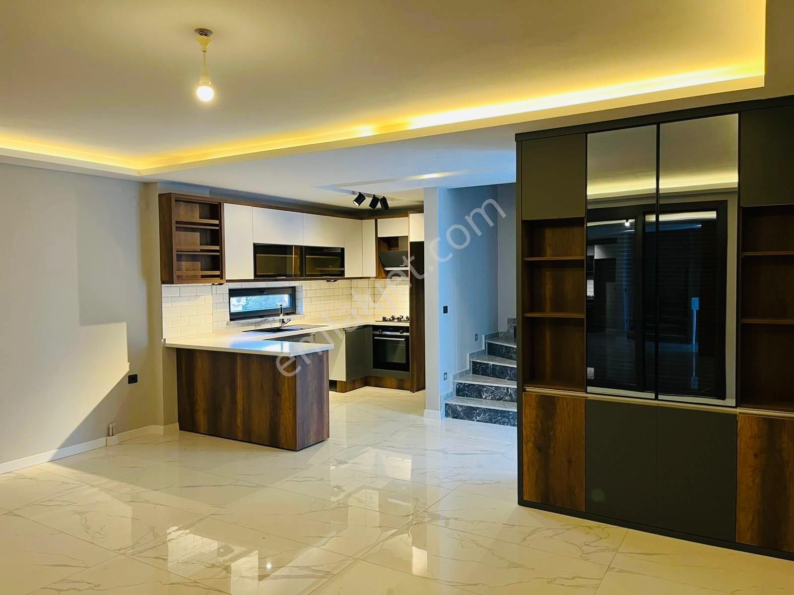 Parstan Gürede Geniş Bahçeli Deniz Ve Doğa Manzaralı 3+1 Villa - Görsel 28