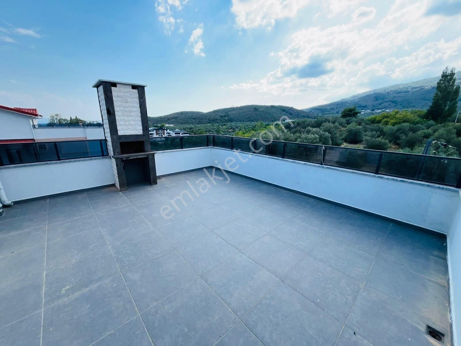 Parstan Gürede Geniş Bahçeli Deniz Ve Doğa Manzaralı 3+1 Villa - Görsel 19