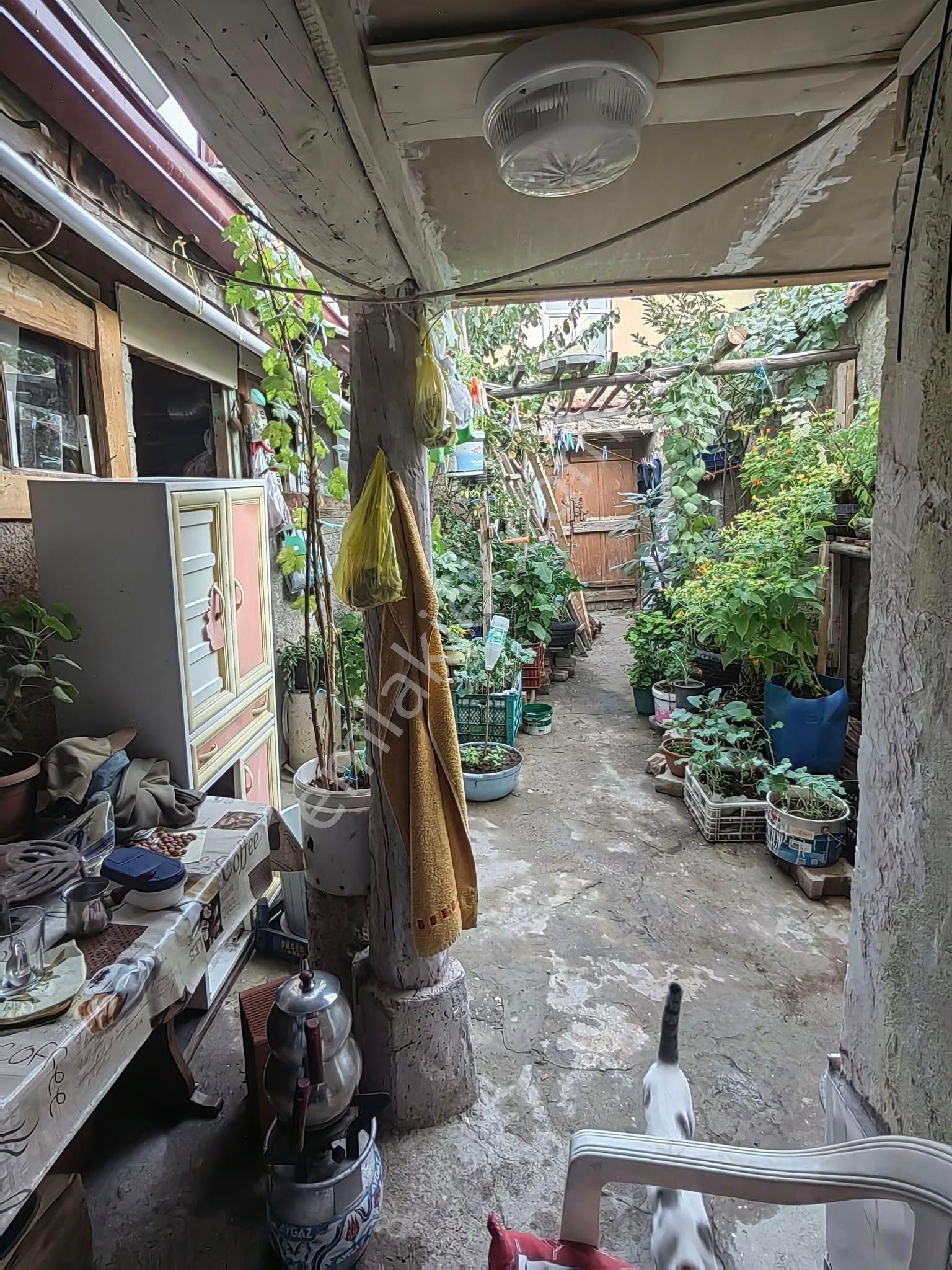 Nasreddin Emlaktan Belediye Parkı Üstü Satılık Müstakil - Görsel 17