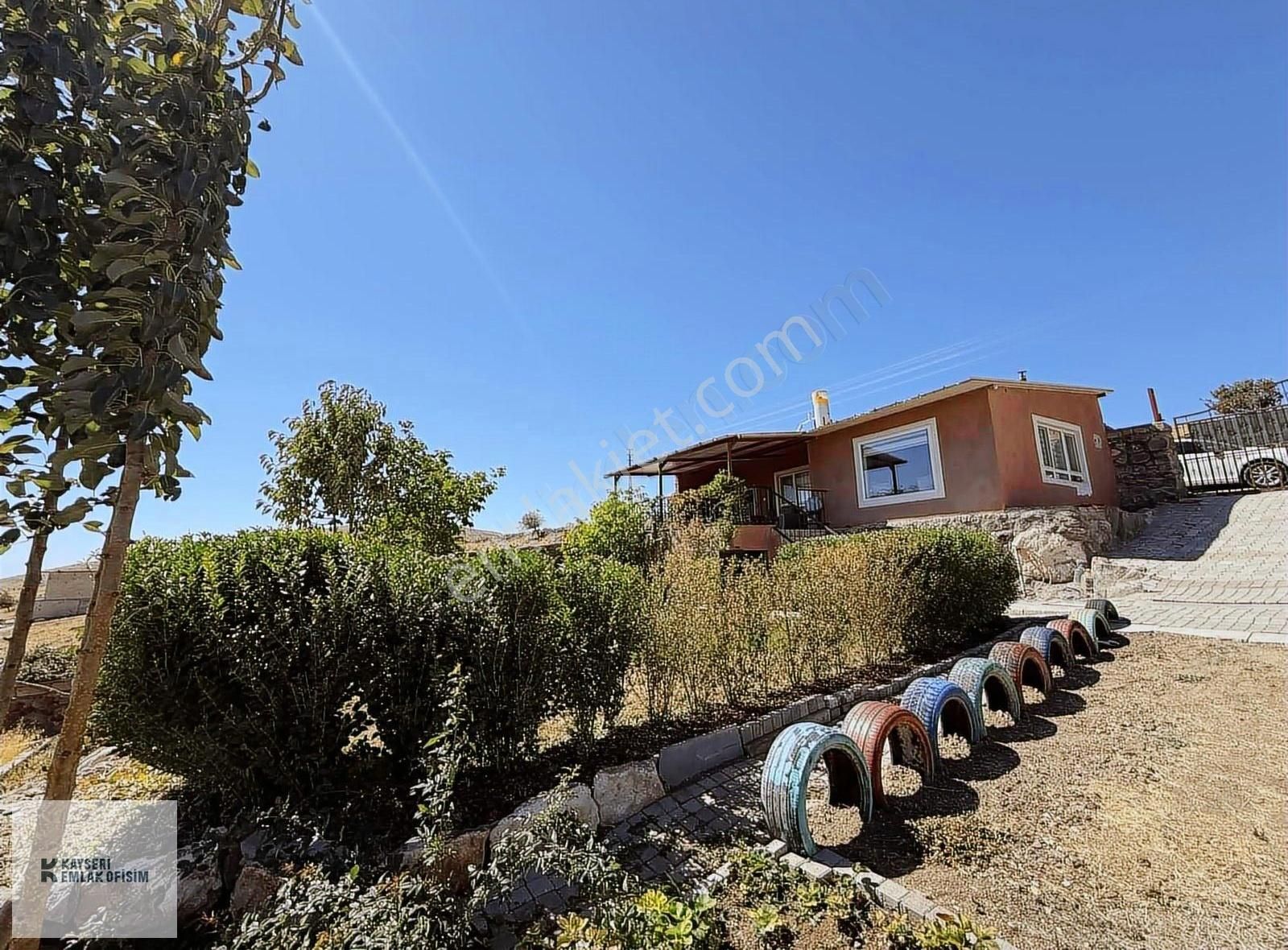 Emlak Ofisimden İncesu Hamurcu Da Satılık 2 Adet Müstakil Ev