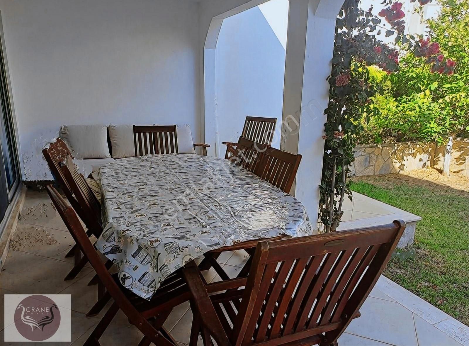 Yahşi Sitede 4+1 Plajlı Bahçeli Villa - Görsel 9