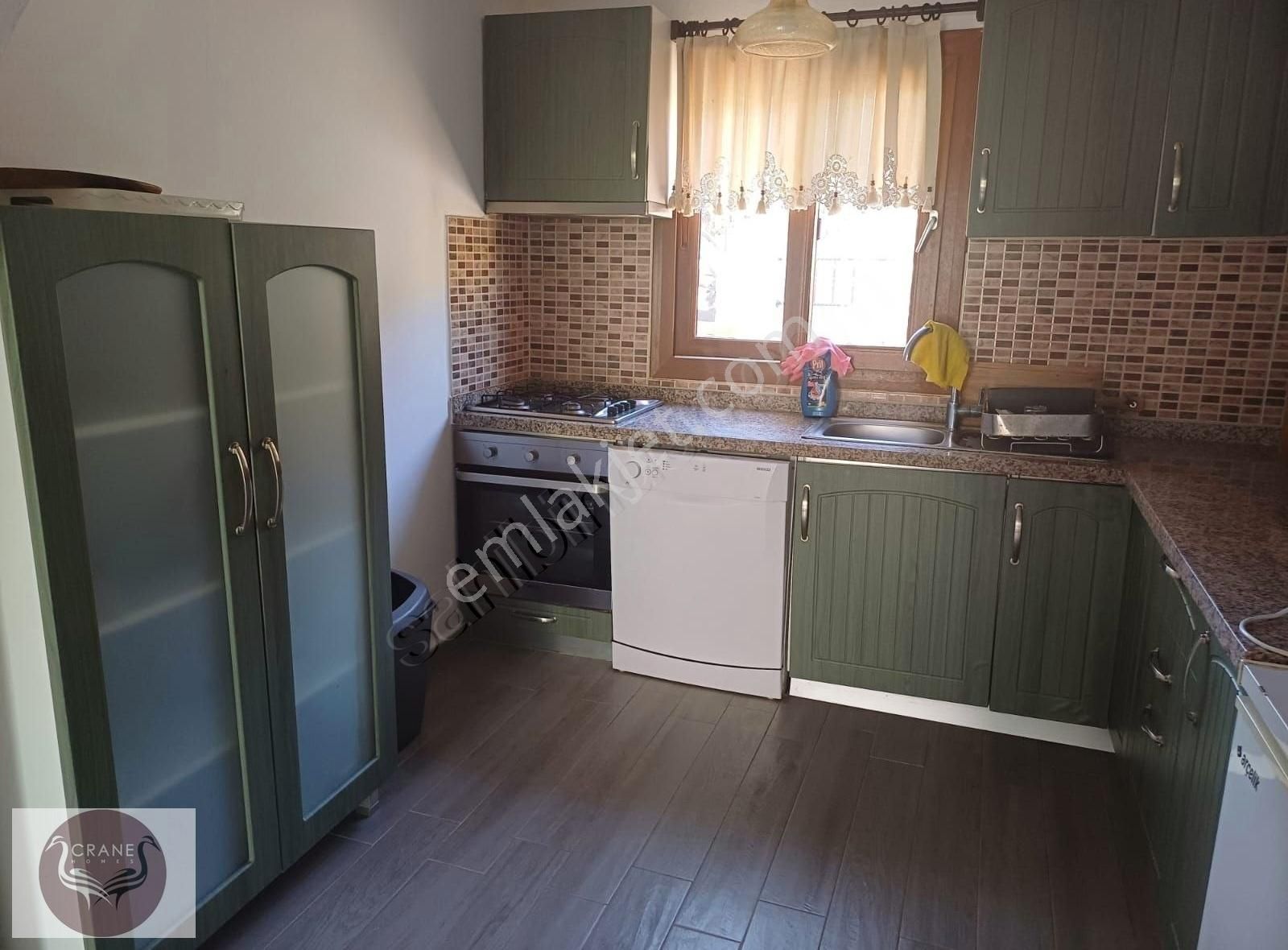 Yahşi Sitede 4+1 Plajlı Bahçeli Villa - Görsel 15