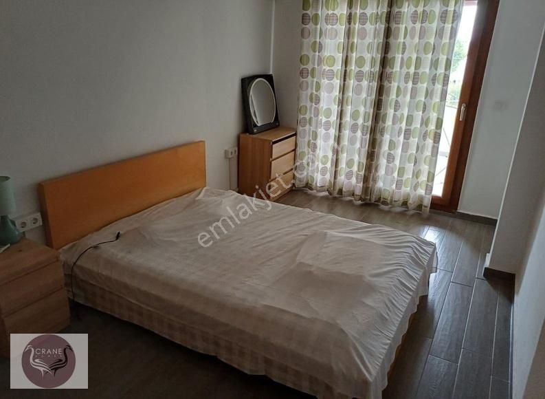 Yahşi Siteye Ait Plajlı,bahçeli 4+1 Full Eşyalı - Görsel 9