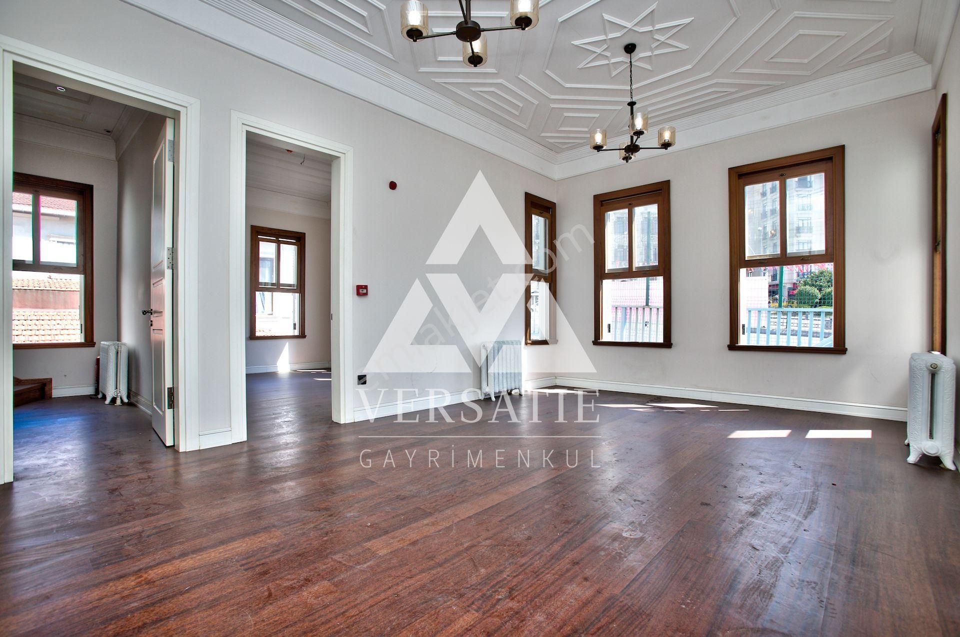 Beyoğlu'nda Satılık 1. Derece Tarihi Eser Köşk - Görsel 34