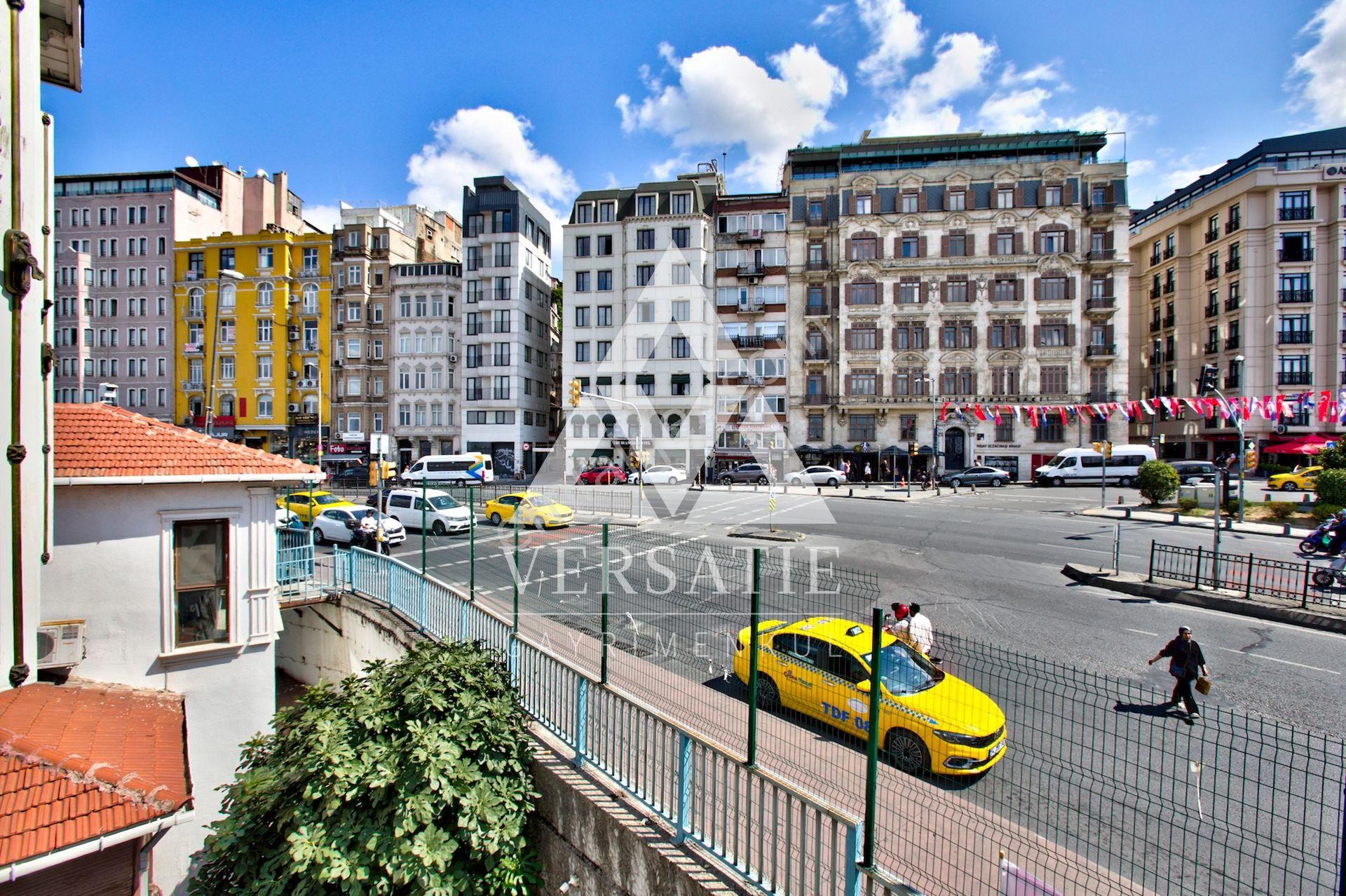 Beyoğlu'nda Satılık 1. Derece Tarihi Eser Köşk - Görsel 2