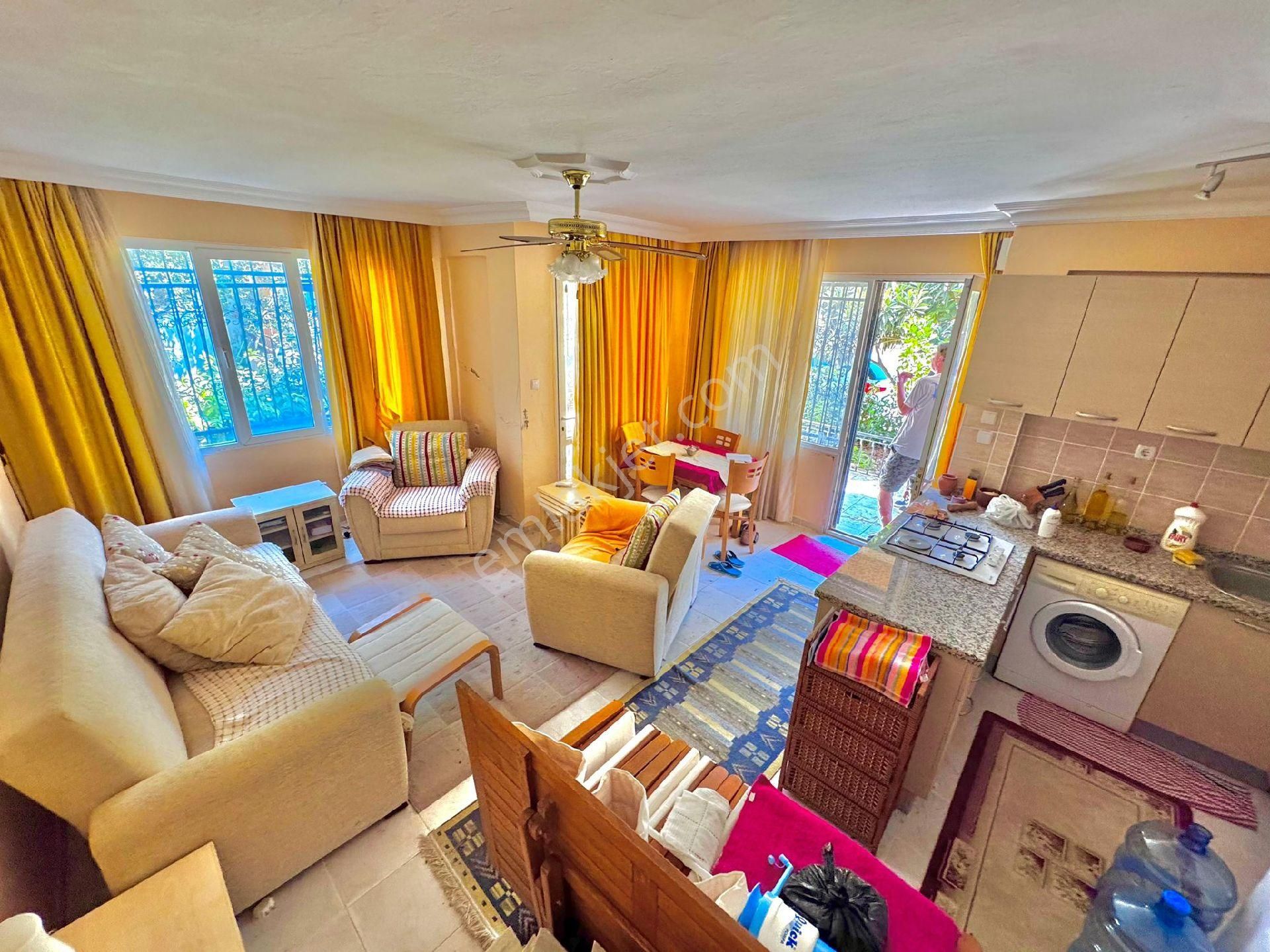 Kuşadası Satilik 3+1 Yazlik - Görsel 2