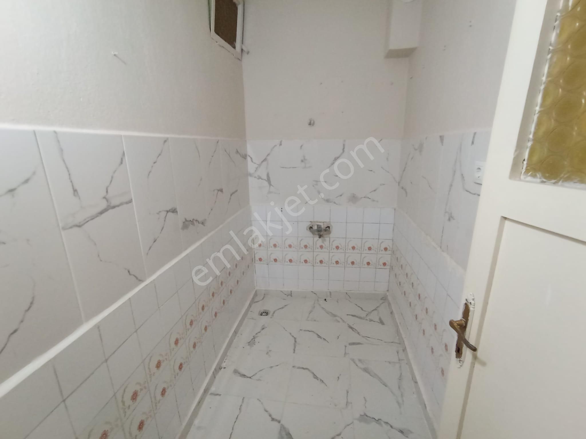 Karabağlar Eserkent Merkeze Yakın Uğur Mumcu 95 M2 2+1 Kiralık Ev - Görsel 8