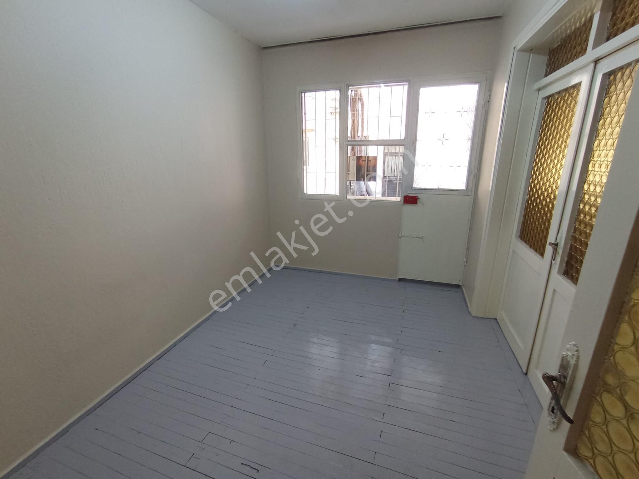 Karabağlar Eserkent Merkeze Yakın Uğur Mumcu 95 M2 2+1 Kiralık Ev - Görsel 2