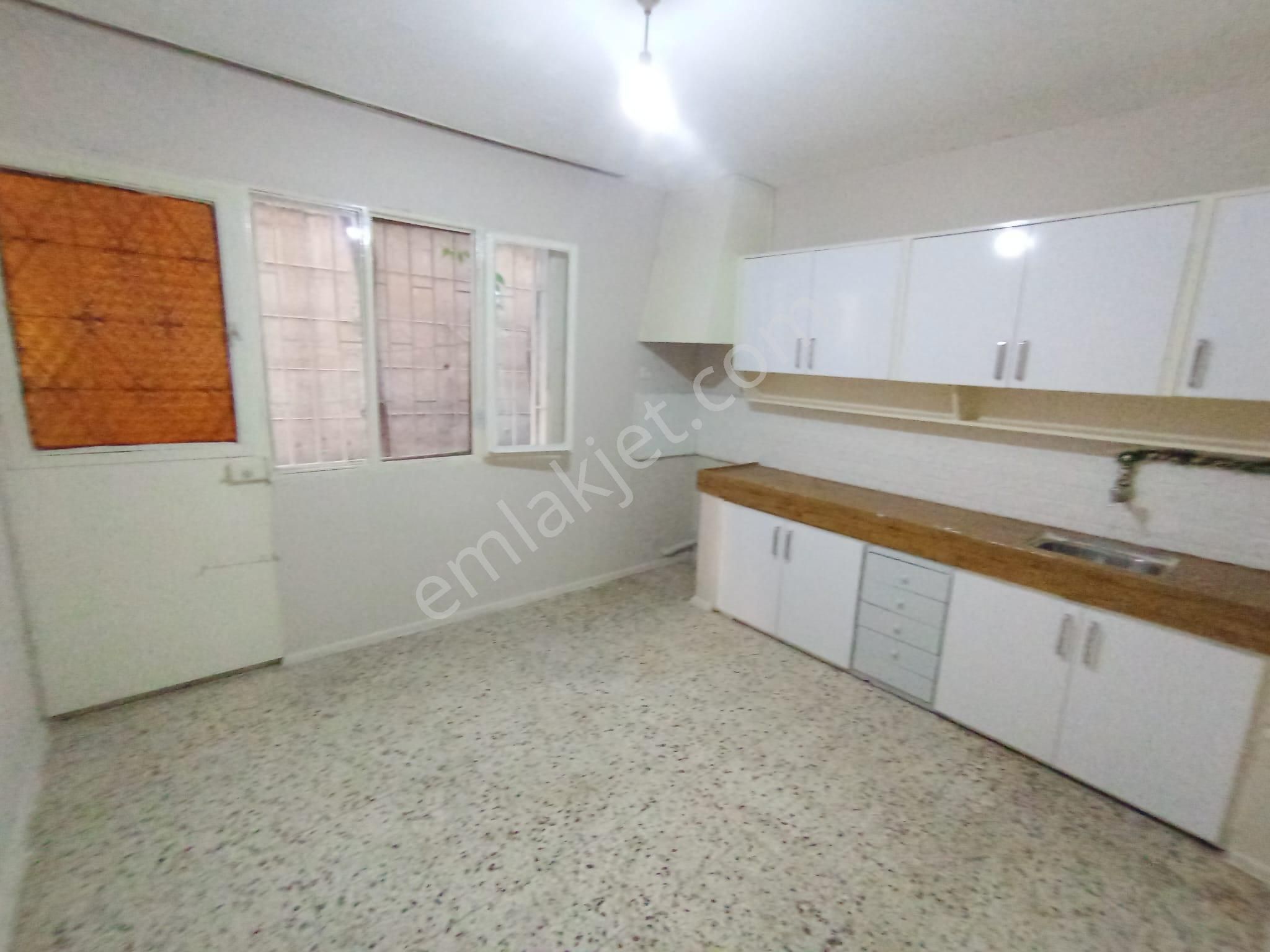 Karabağlar Eserkent Merkeze Yakın Uğur Mumcu 95 M2 2+1 Kiralık Ev - Görsel 9