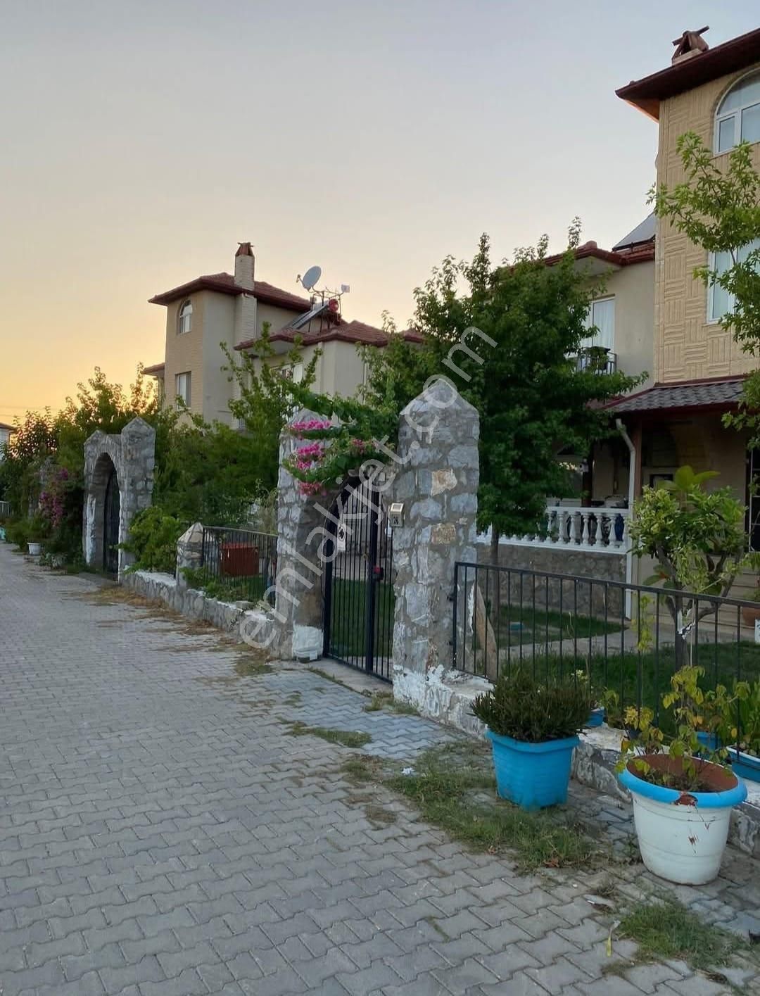 Dalaman Karaçalı Mahallesi 840 M2 Arsa İçinde 2 Adet Vill - Görsel 7