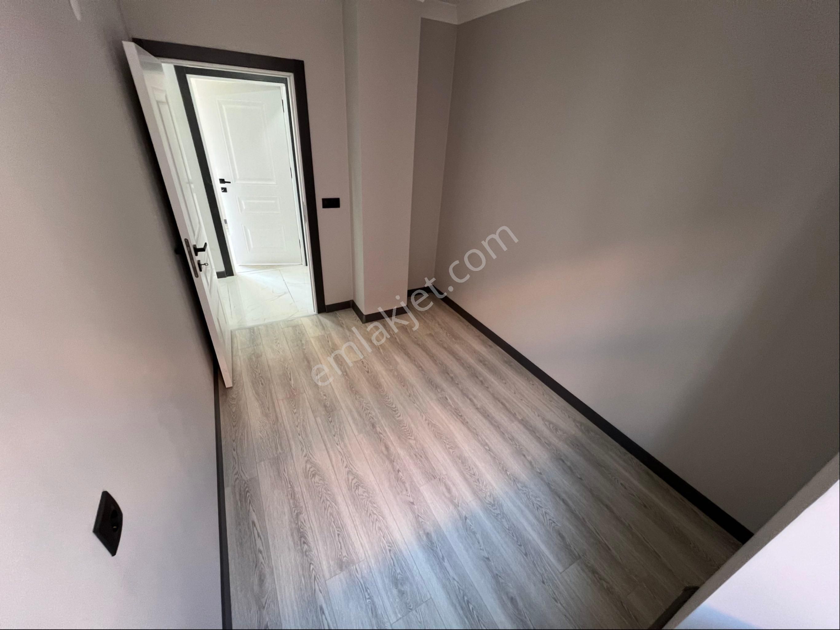 Vizyon Emlak'tan Bayramoğlu Mh Arakat 3+1 Geniş Kullanışlı Daire - Görsel 13