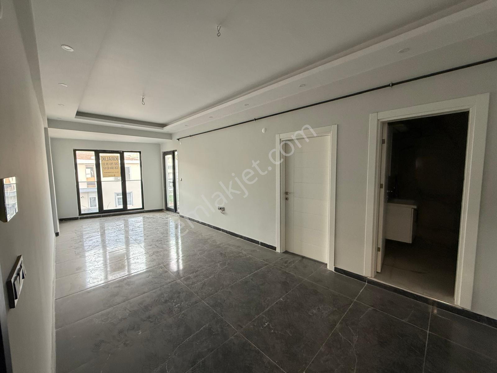Delux'den Cadde Üzeri Kiralık Sıfır Residence 1+1 Ofis - Görsel 26