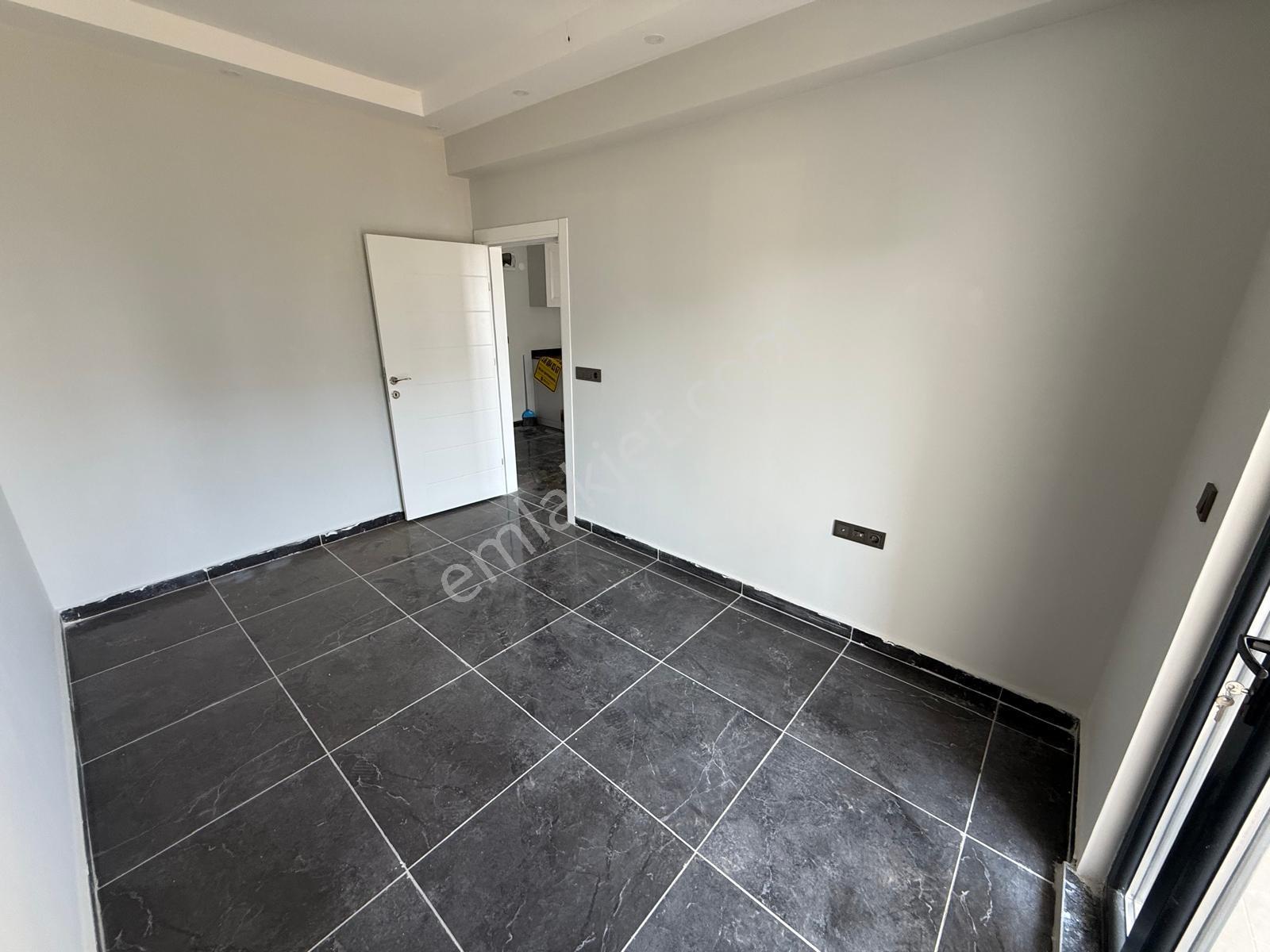 Delux'den Cadde Üzeri Kiralık Sıfır Residence 1+1 Ofis - Görsel 14