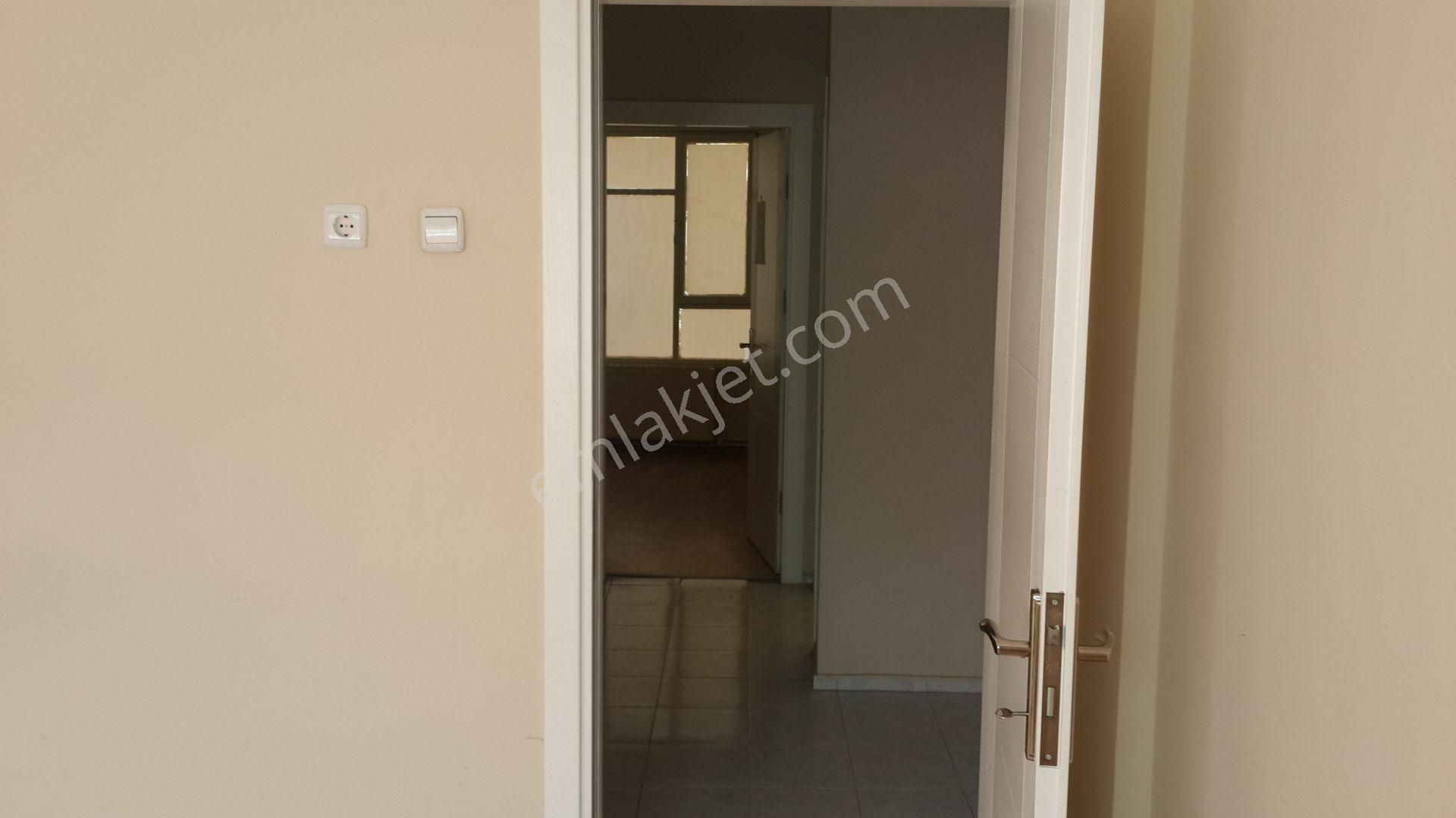 2+1 Kiralık Kombili 2. Kat Arakat Manzaralı Daire - Görsel 14