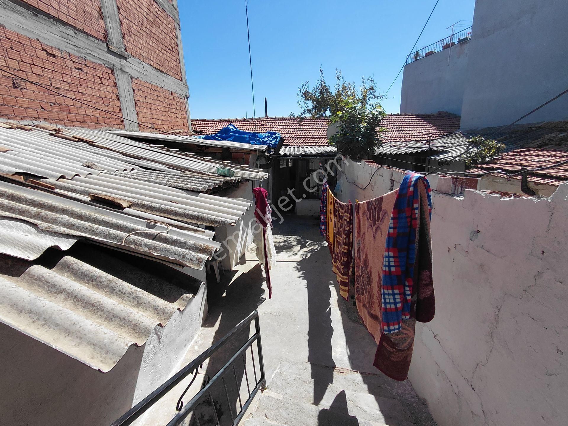 Akhisar Zeytinliova Da Satılık 226 M2 Arsa İçinde Köy Evi 825.000 Tl - Görsel 9