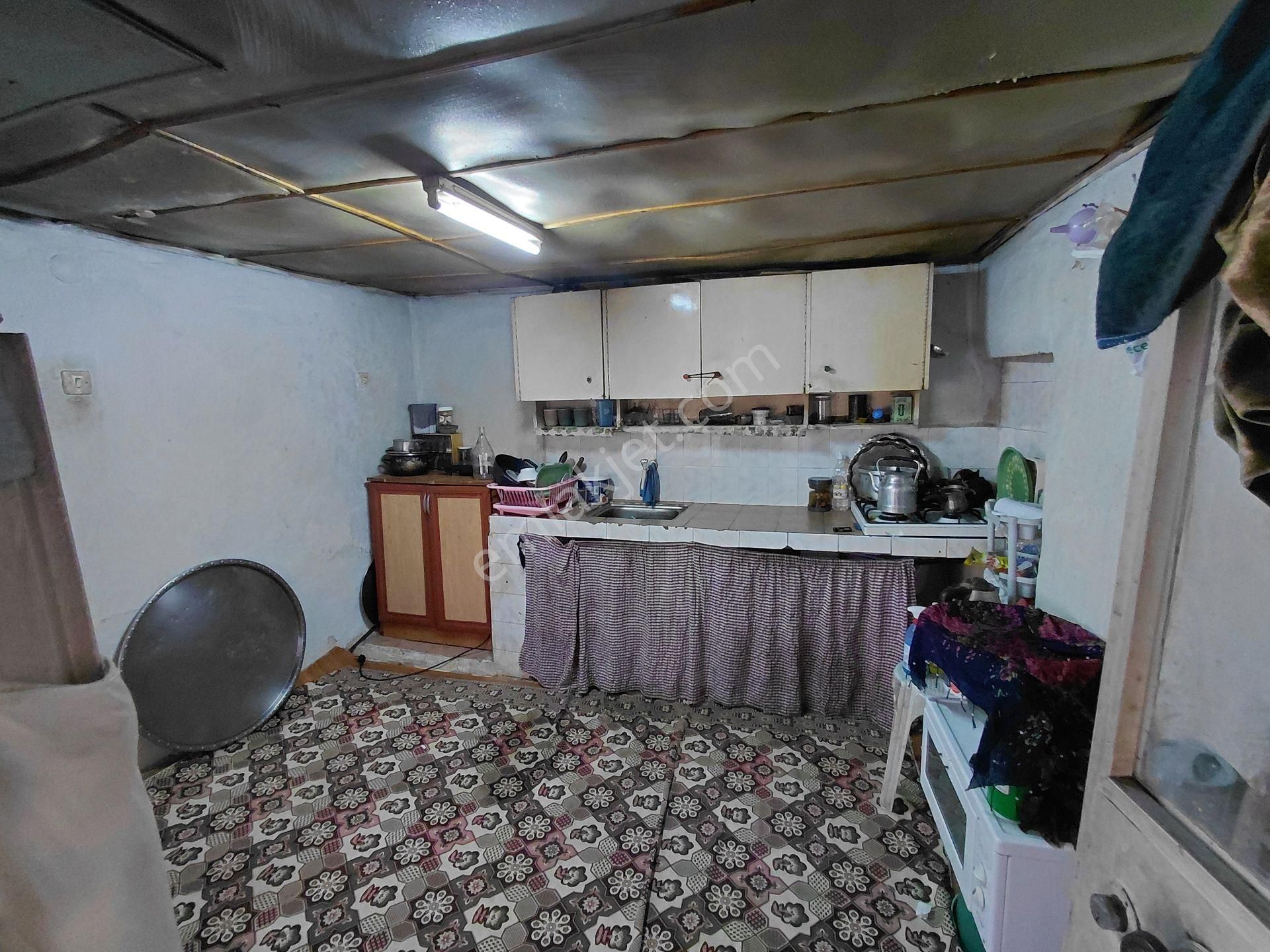 Akhisar Zeytinliova Da Satılık 226 M2 Arsa İçinde Köy Evi 825.000 Tl - Görsel 5