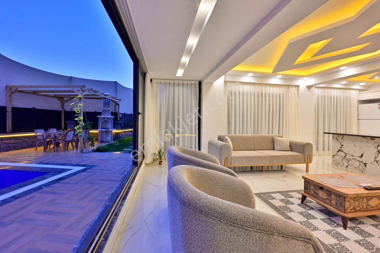 Stop’tan Çamköy Müstakil Havuzlu Lüks Villa - Görsel 24