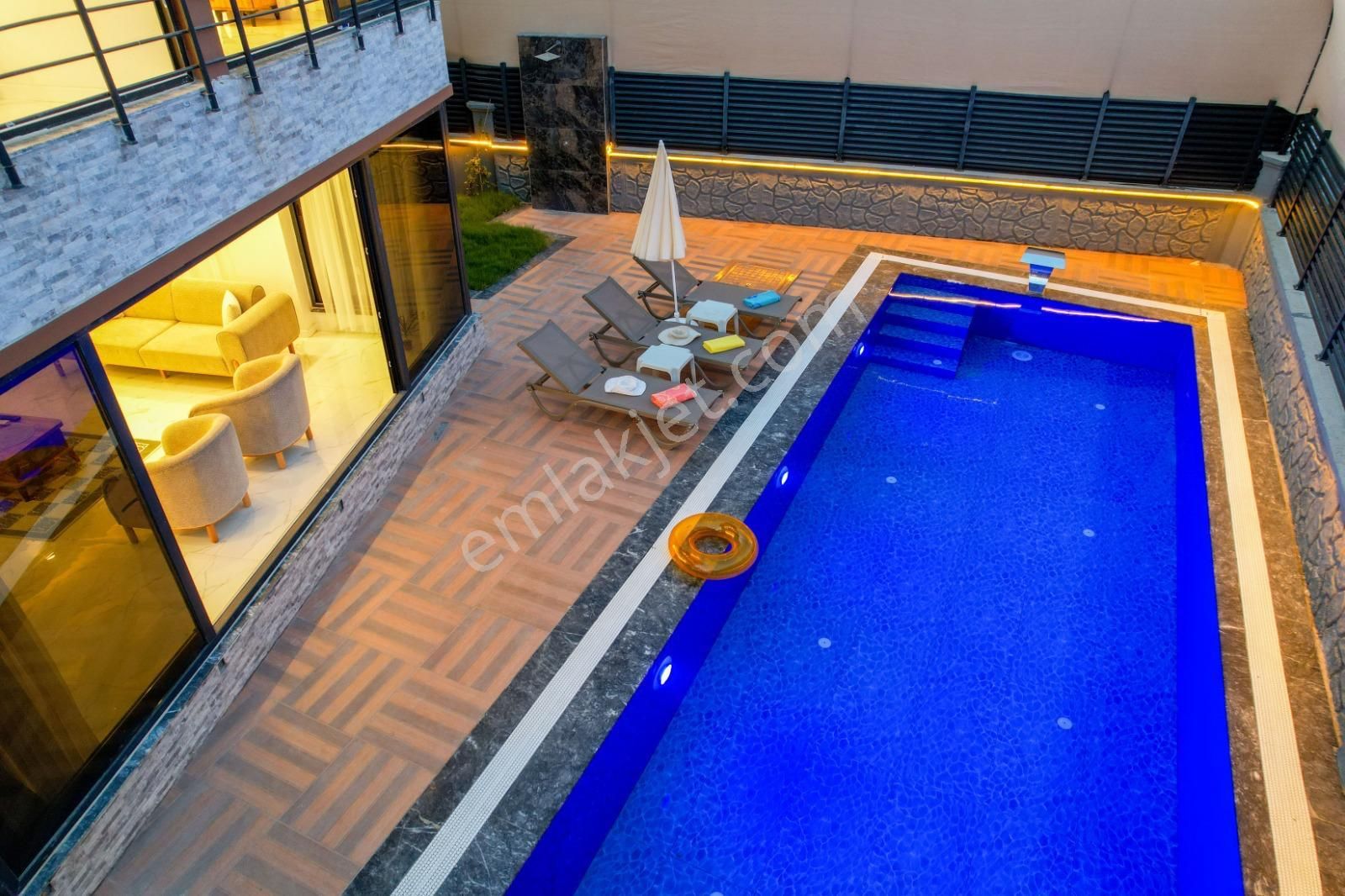 Stop’tan Çamköy Müstakil Havuzlu Lüks Villa - Görsel 30