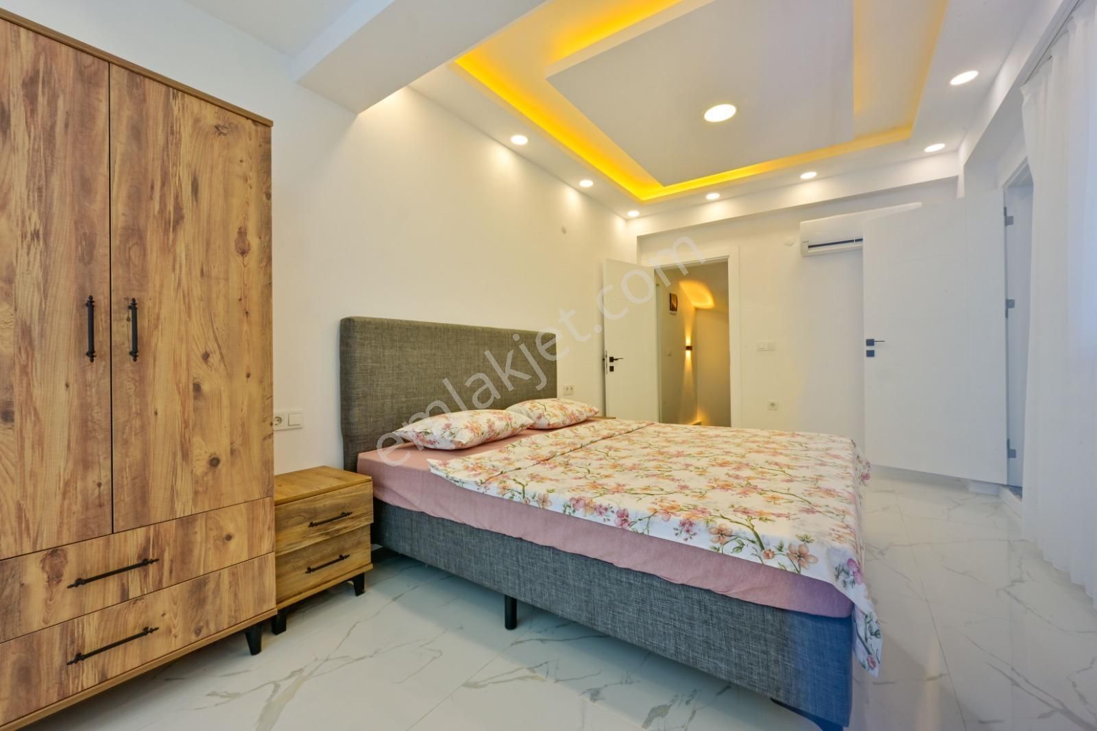 Stop’tan Çamköy Müstakil Havuzlu Lüks Villa - Görsel 19