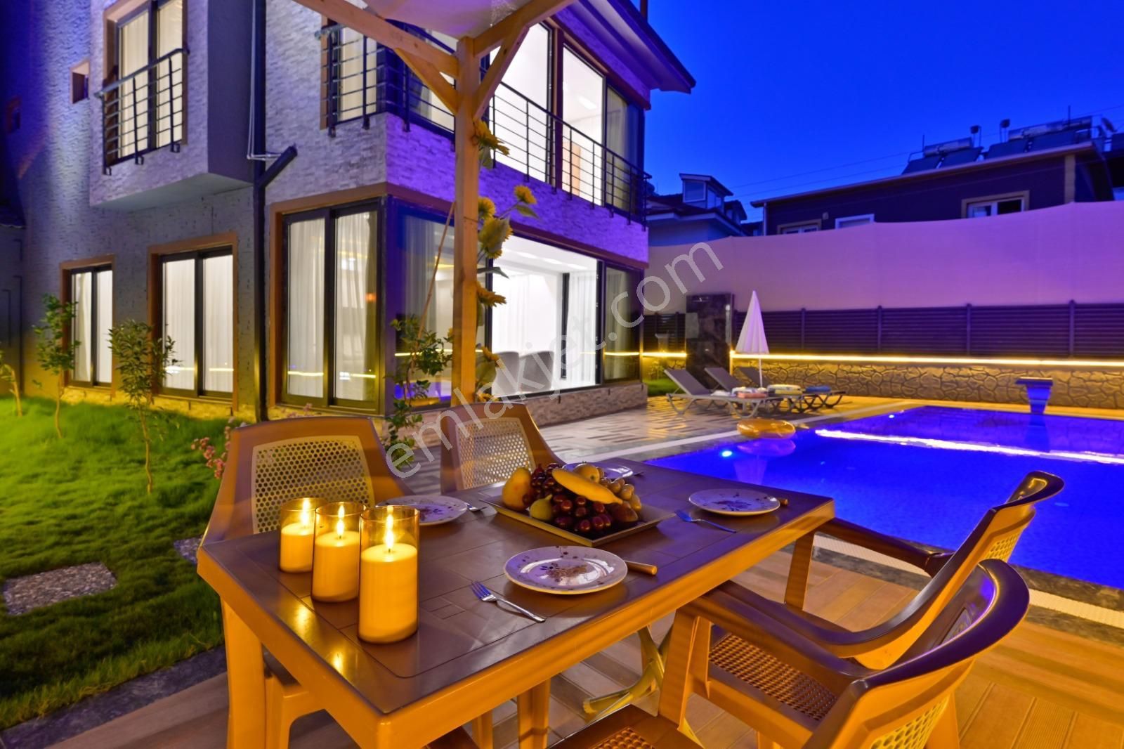 Stop’tan Çamköy Müstakil Havuzlu Lüks Villa - Görsel 8