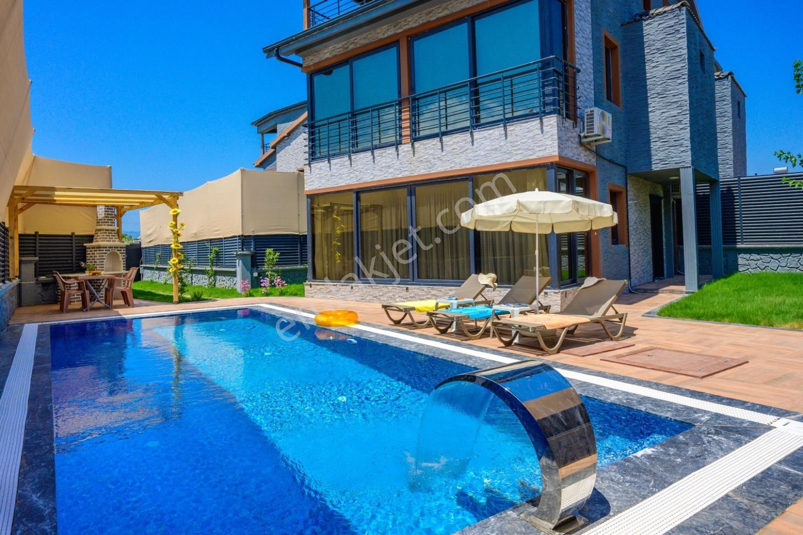 Stop’tan Çamköy Müstakil Havuzlu Lüks Villa - Görsel 4