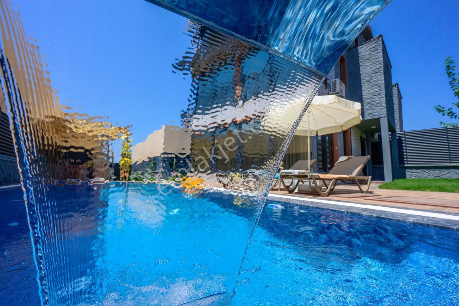 Stop’tan Çamköy Müstakil Havuzlu Lüks Villa - Görsel 5