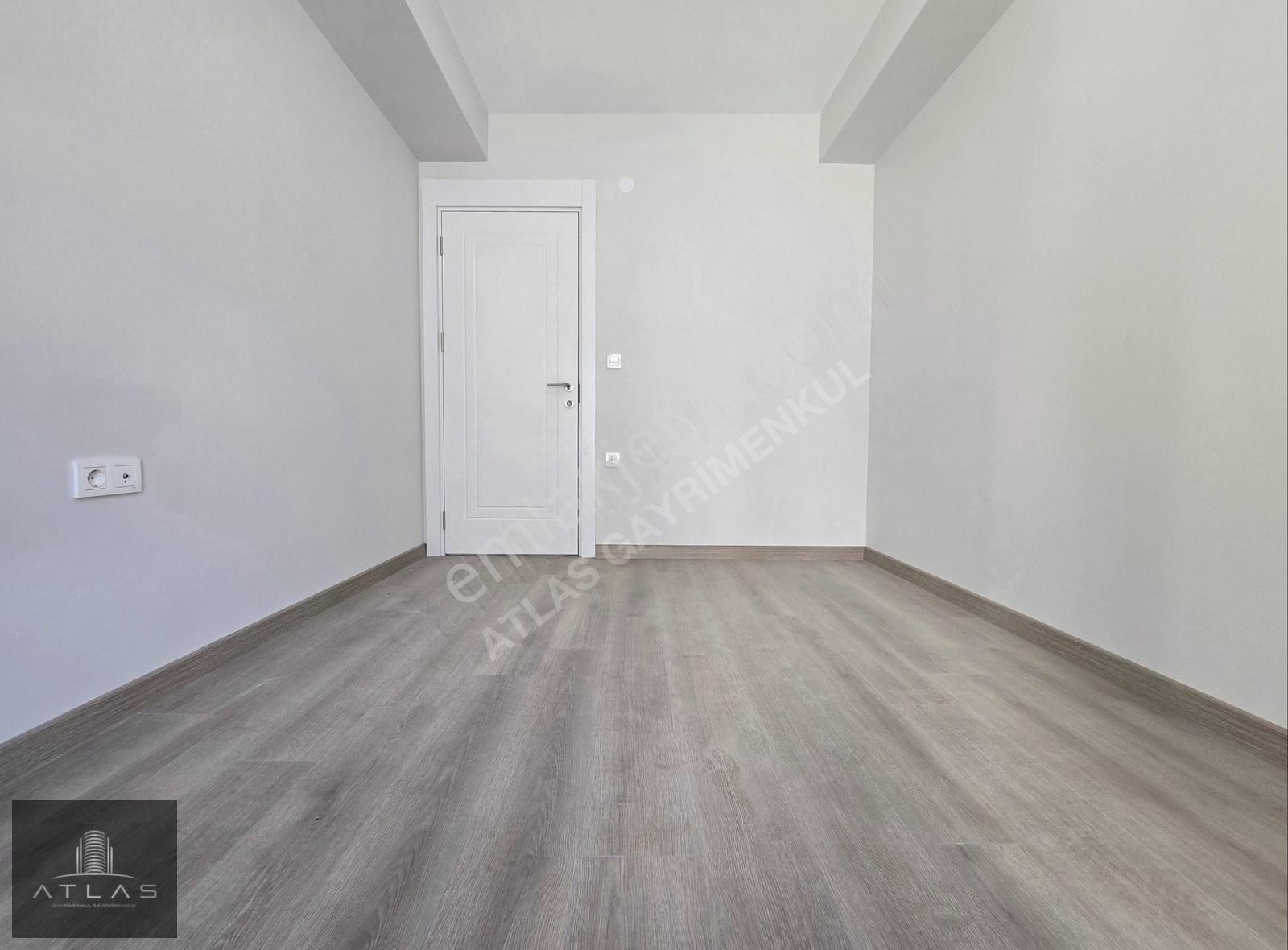 Atlas'tan, Sosyal Tesisli Sitede, Sıfır, 3+1, 135m2, Lüx - Görsel 17