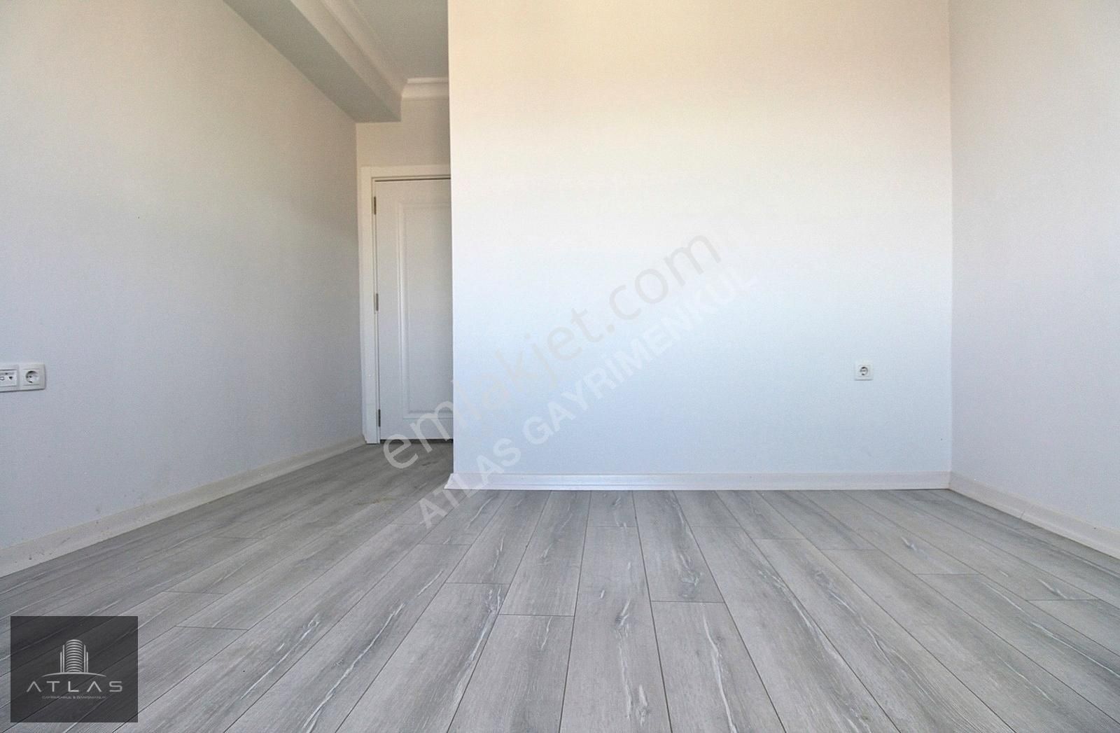 Atlas'tan, Butik Sitede, 3+1, 125m2, 5.kat, E.banyolu K.otopark - Görsel 23