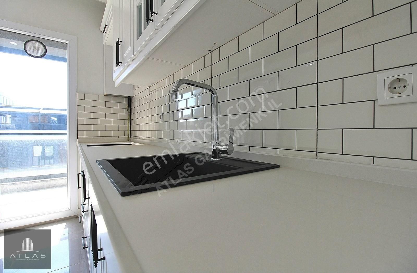 Atlas'tan, Butik Sitede, 3+1, 125m2, 5.kat, E.banyolu K.otopark - Görsel 17