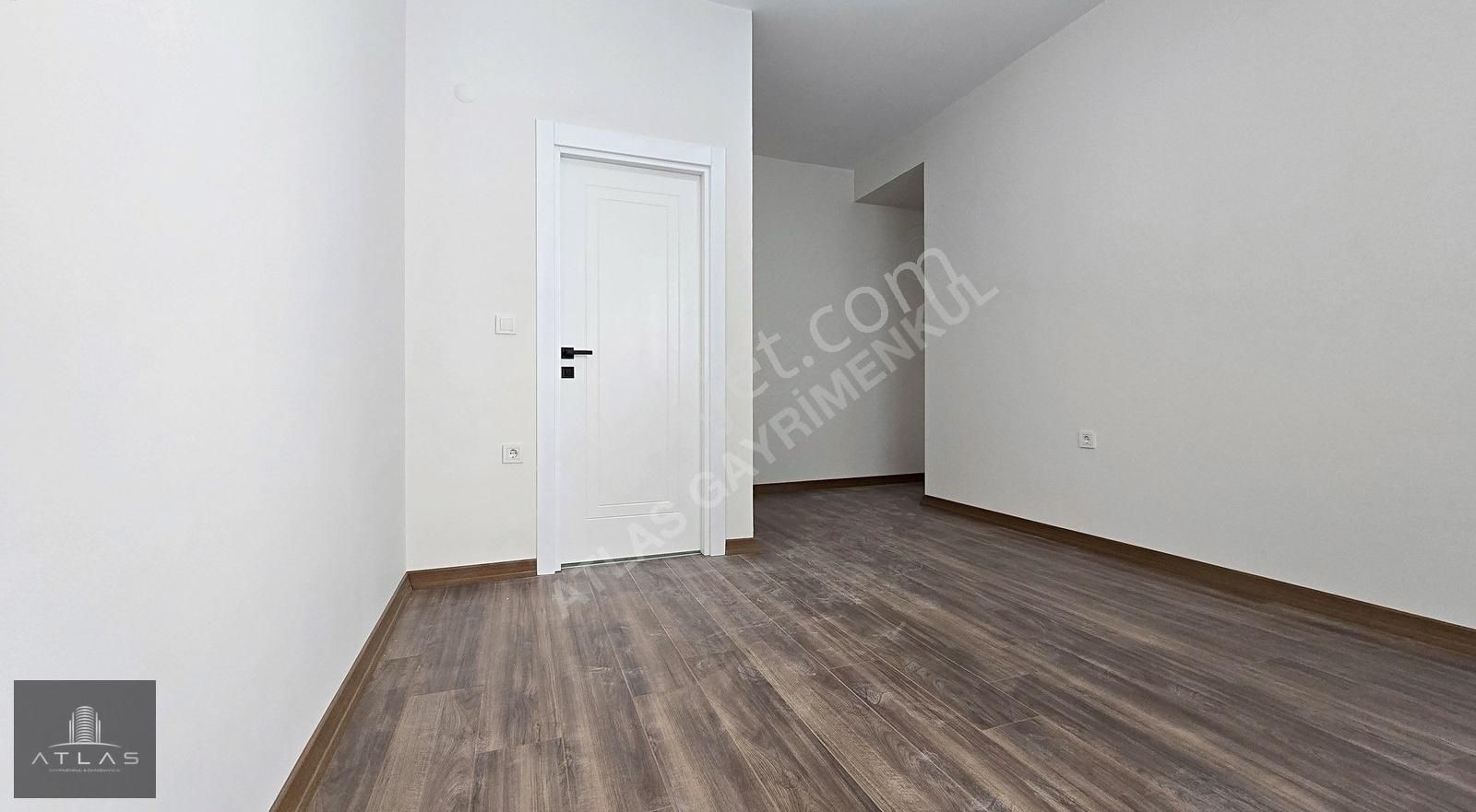 Atlas'tan, Sıfır, 3+1, 135m2, 5.kat, E.banyolu K.otoparklı, Lüx - Görsel 21