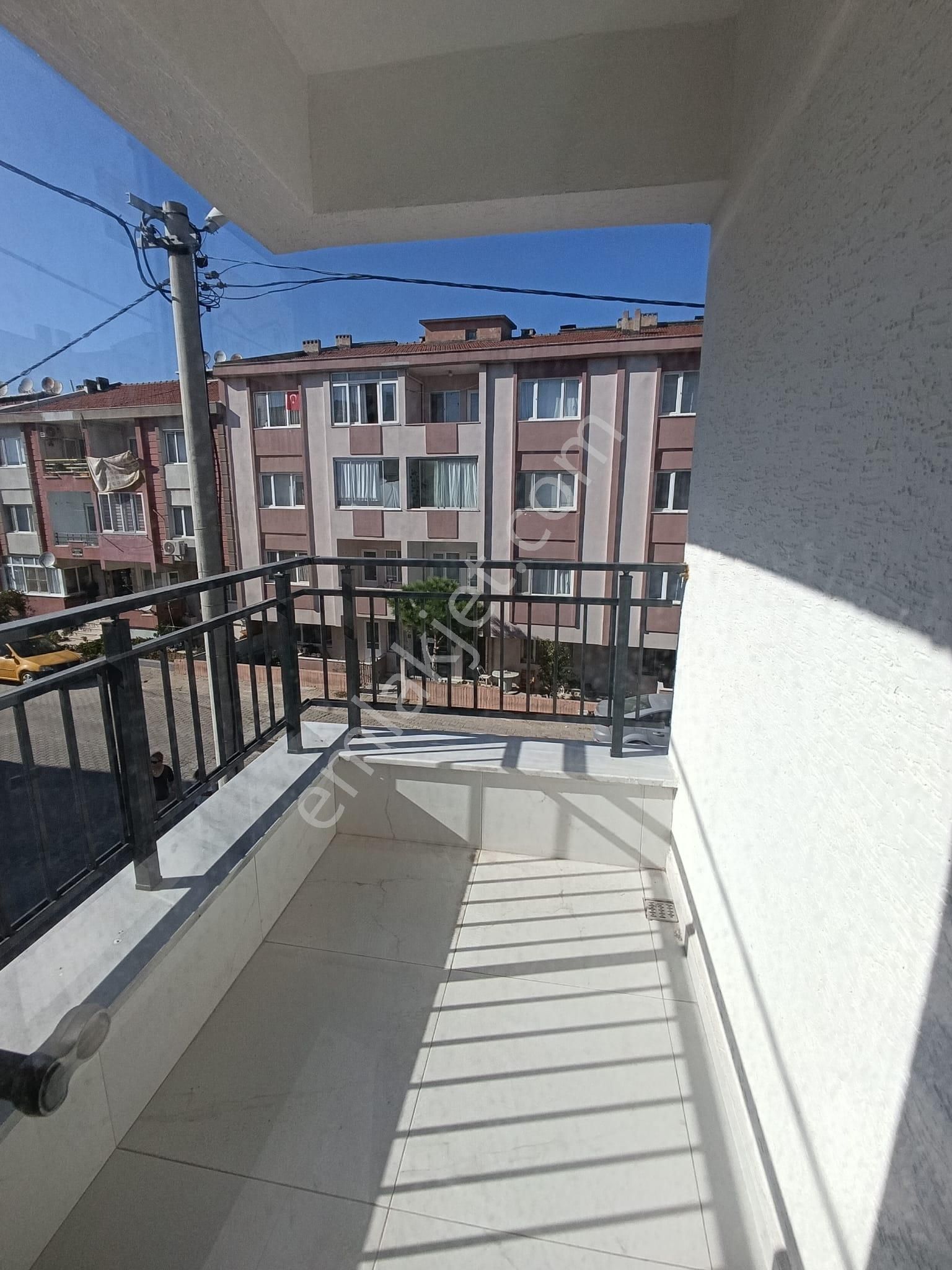 Balıkesir Bandırma Sunullah Mah. 2+1 Satılık Daire Merkezi Konumda - Görsel 3
