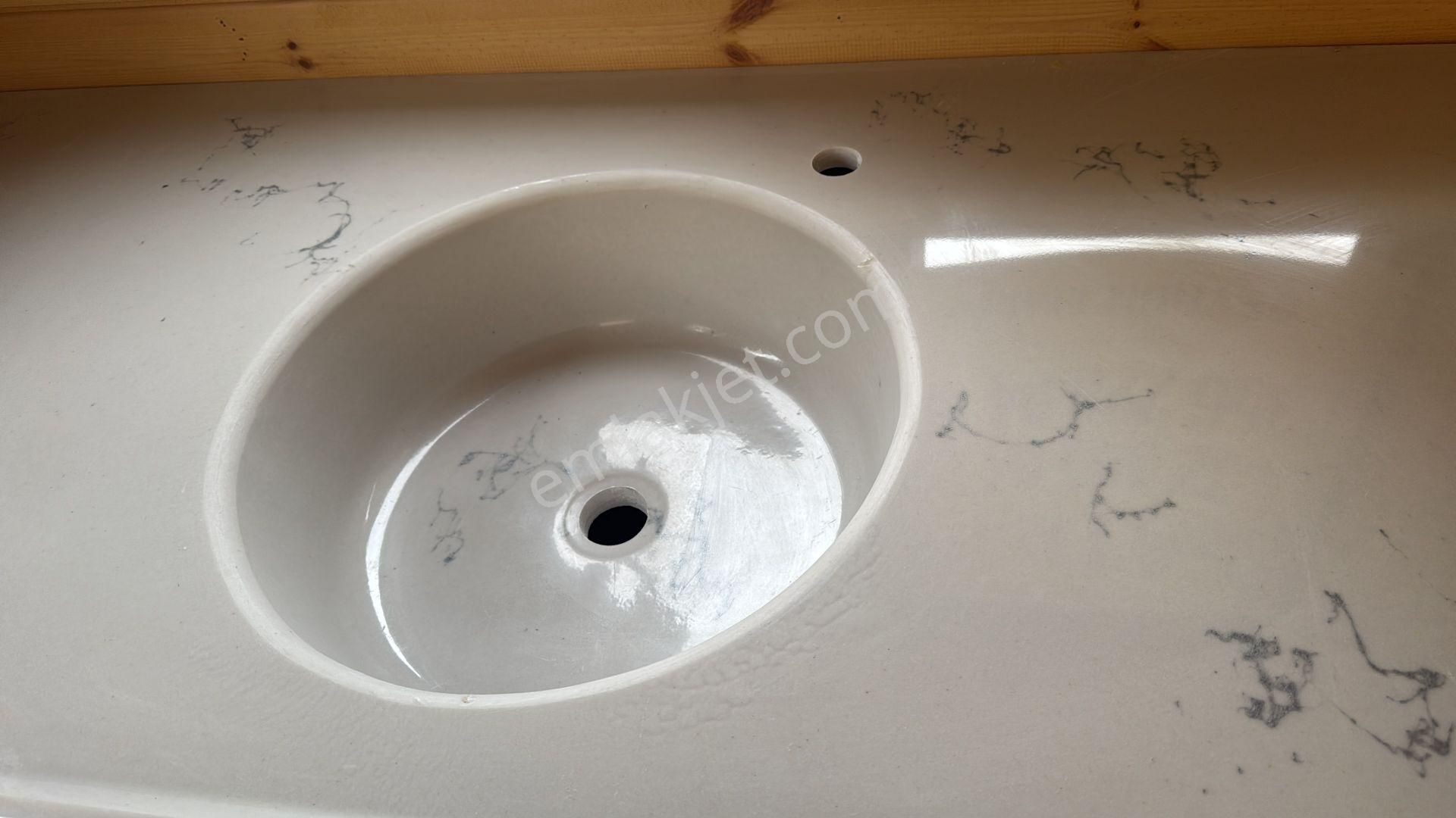 8m Uzunluğunda 2,55m Genişliğinde 4m Yüksekliğinde Loft Katlı - Görsel 16