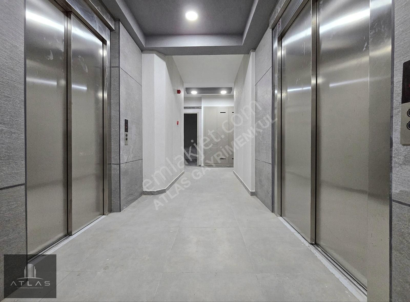 Atlas'tan, Sosyal Tesisli Sitede, 3+1, 162m2, 10.kat, Manzaralı - Görsel 4