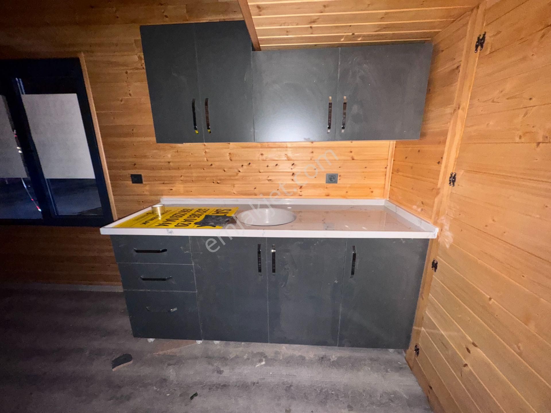 8m Uzunluğunda 2,55m Genişliğinde 4m Yüksekliğinde Loft Katlı - Görsel 14