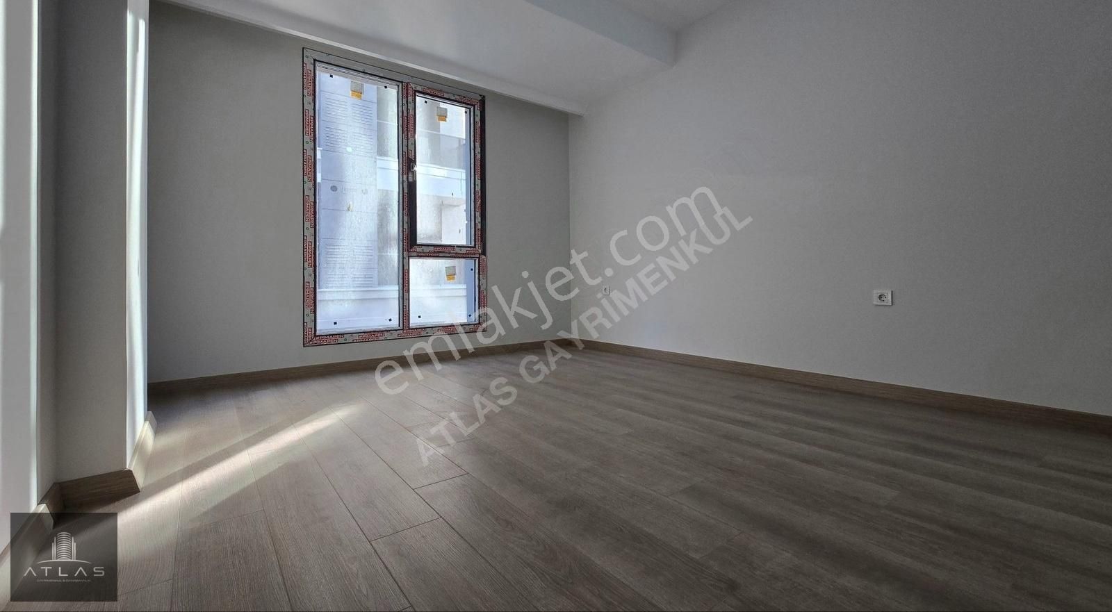 Atlas'tan, Sosyal Tesisli Sitede, 3+1, 162m2, 6.kat, E.banyolu - Görsel 22