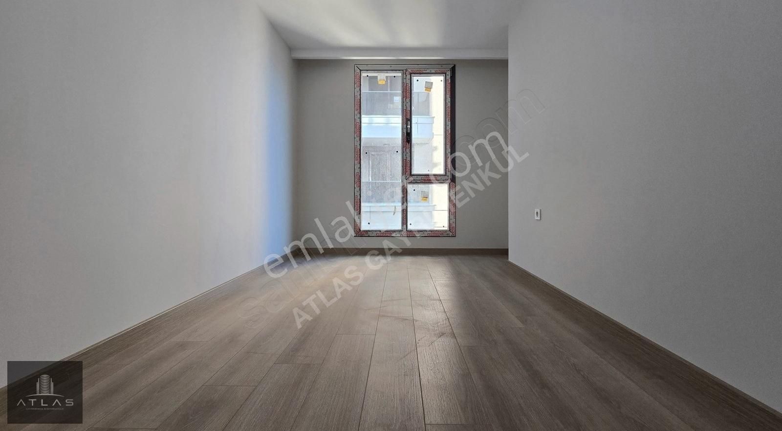 Atlas'tan, Sosyal Tesisli Sitede, 3+1, 162m2, 6.kat, E.banyolu - Görsel 18