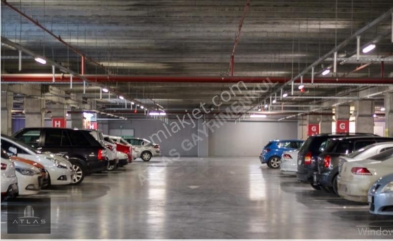 Atlas'tan, Sosyal Tesisli Sitede, 3+1, 162m2, 6.kat, E.banyolu