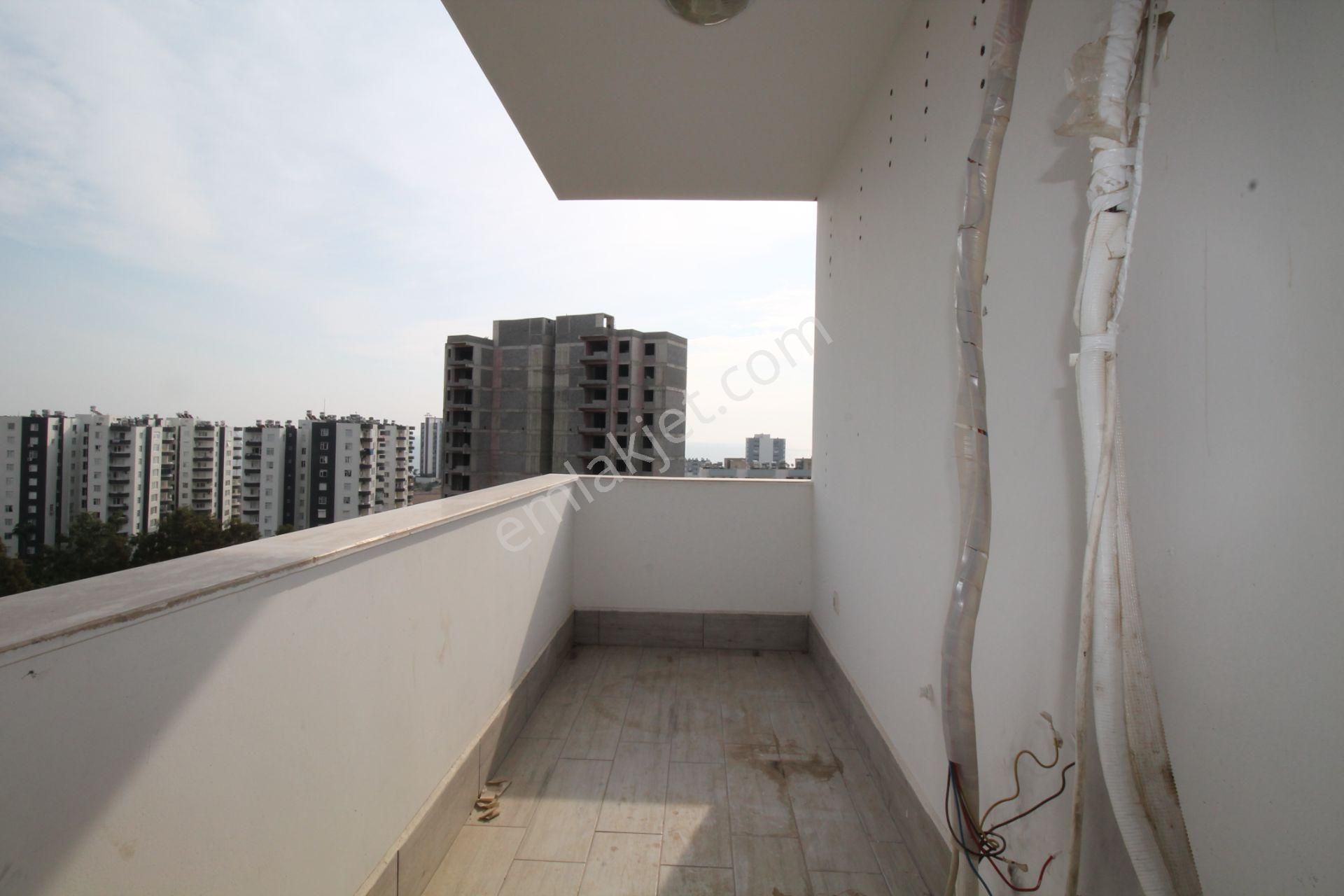 Retro’dan Tece’de Full Deniz Manzaralı Amerikan 3+1 - Görsel 10