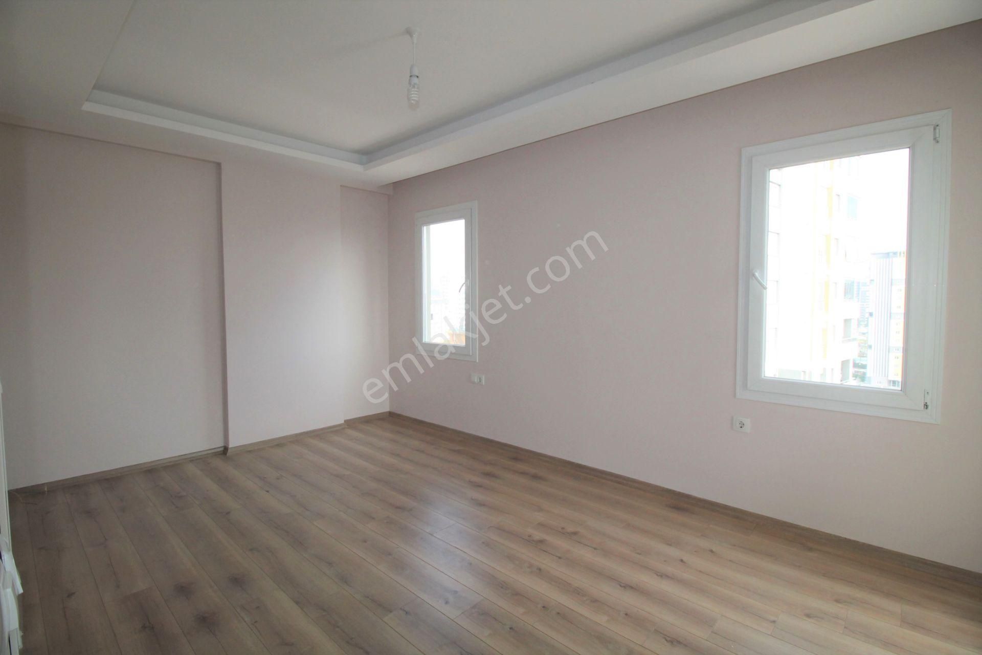 Retro’dan Tece’de Full Deniz Manzaralı Amerikan 3+1 - Görsel 5