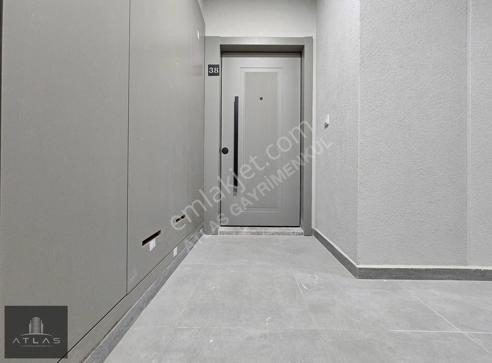 Atlas'tan, Sosyal Tesisli Sitede, 3+1, 145m2, 6.kat, E.banyolu - Görsel 27