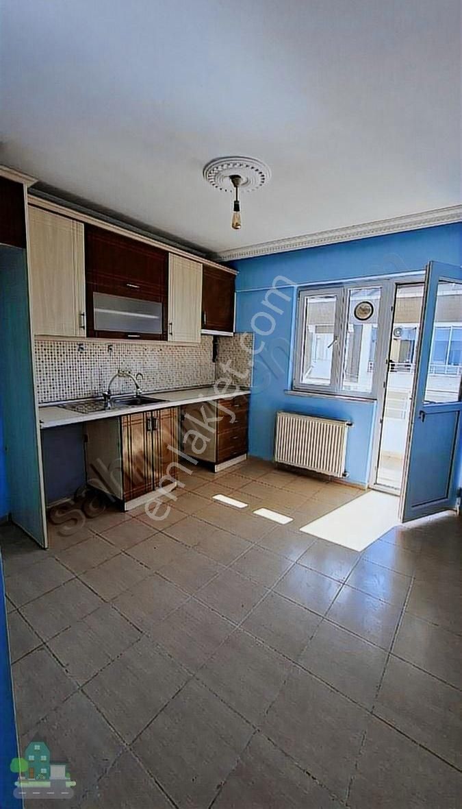 Yusuf Özvatan Ortaokulu Karşısın Da 2+1 Kiralık Daire
