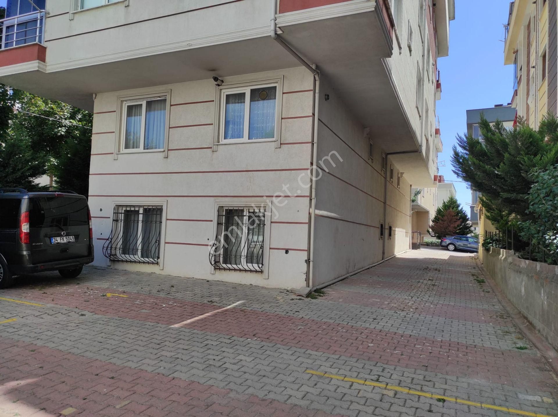 Merve Mahallesi Topraktan Bağımsız Açık Otoparklı 2+1 - Görsel 24