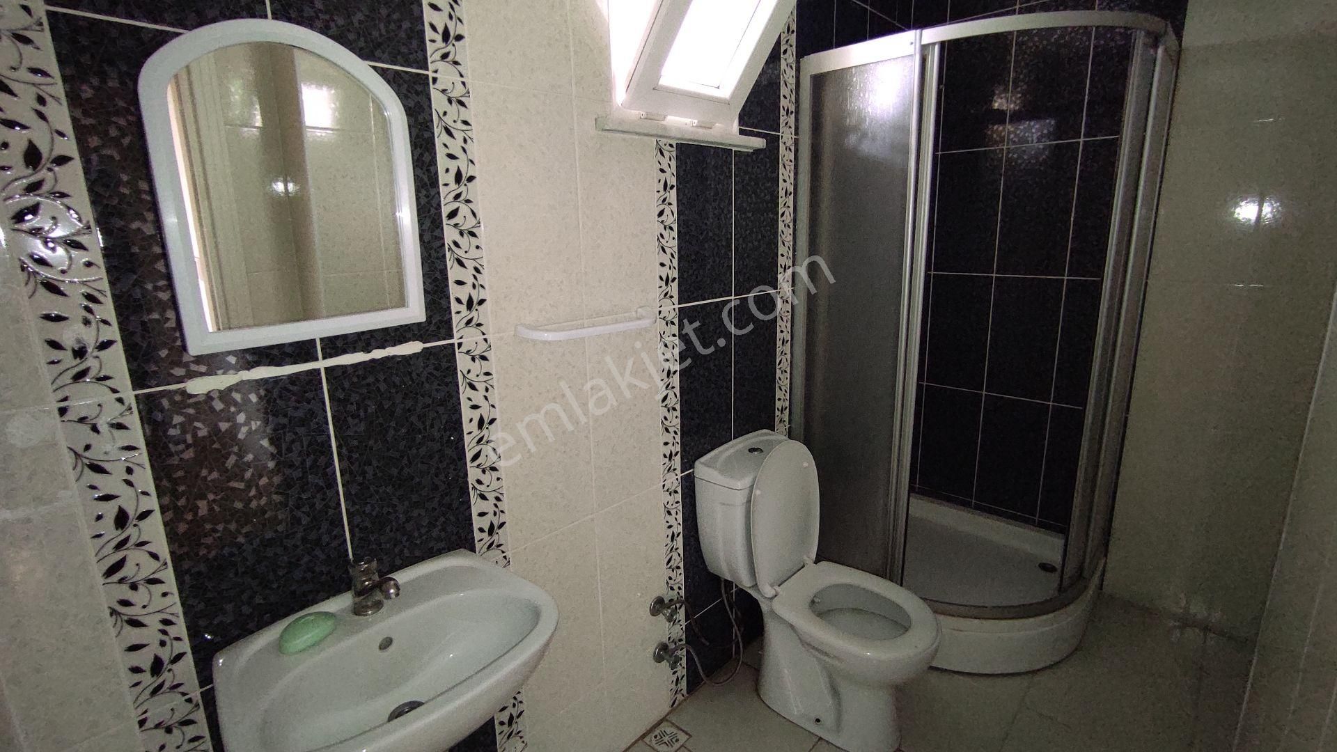 Merve Mahallesi Topraktan Bağımsız Açık Otoparklı 2+1 - Görsel 16