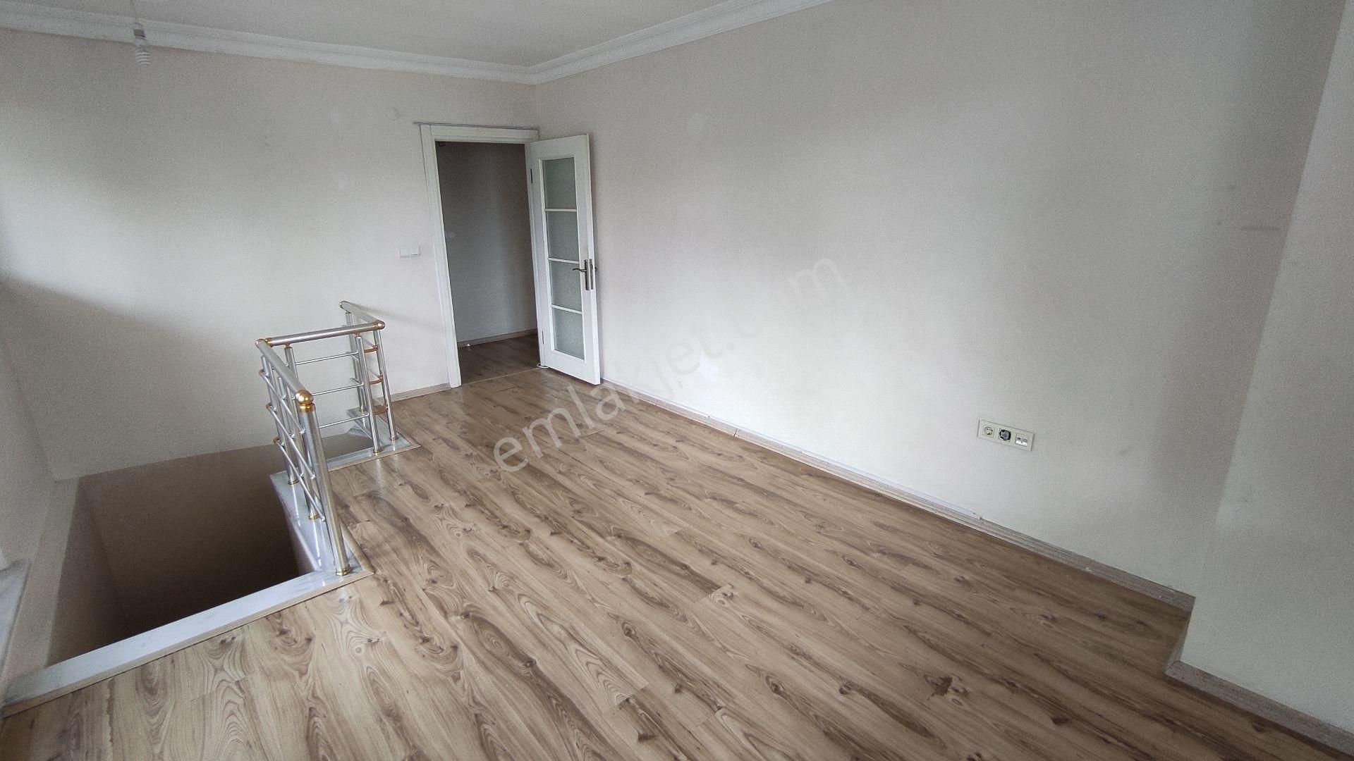 Merve Mahallesi Topraktan Bağımsız Açık Otoparklı 2+1 - Görsel 20