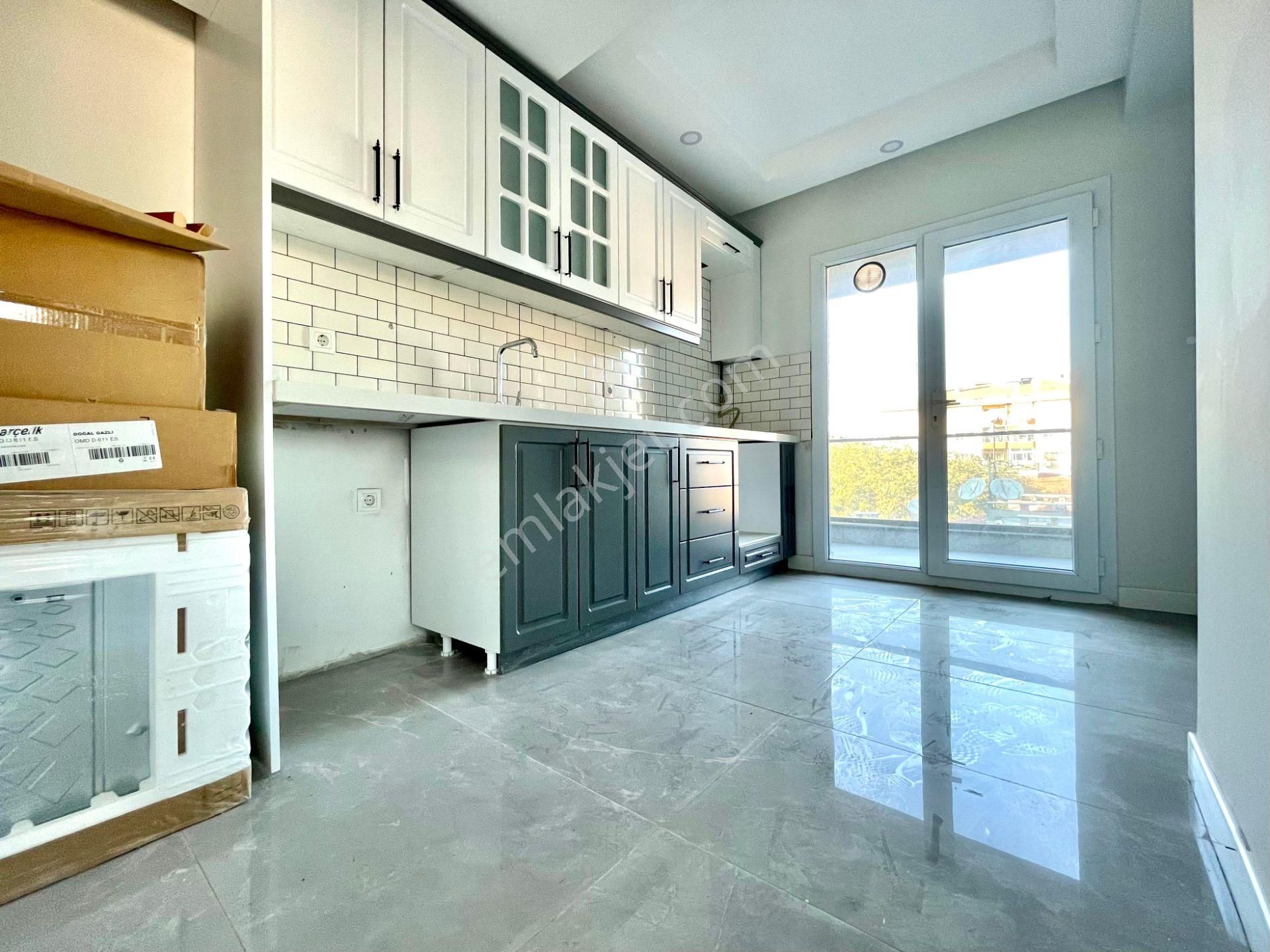 Atlas'tan, Sıfır, 3+1, 125m2, 6.kat, E.banyolu K.otoparklı, Lüx - Görsel 10