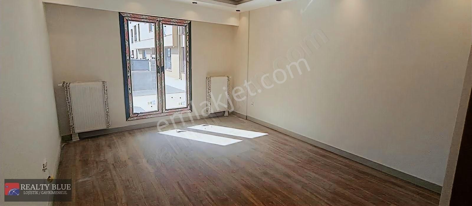 Sultanbeyli Eşref Bitlis Caddesine 150mt 3+1 Lüks Kaliteli Malze - Görsel 2