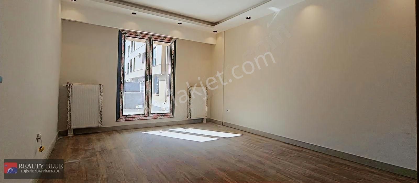 Sultanbeyli Eşref Bitlis Caddesine 150mt 3+1 Lüks Kaliteli Malze - Görsel 10