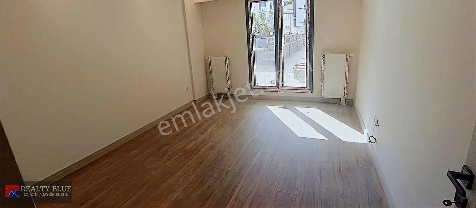 Sultanbeyli Eşref Bitlis Caddesine 150mt 3+1 Lüks Kaliteli Malze - Görsel 3